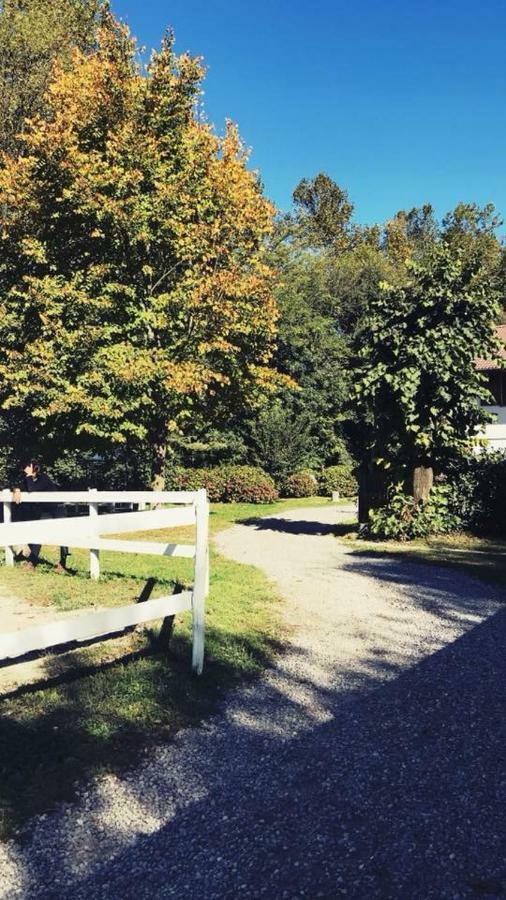 Agriturismo La Fornace Centro Ippico Como Luaran gambar