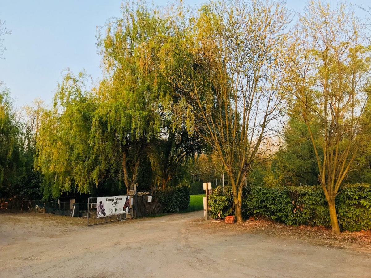 Agriturismo La Fornace Centro Ippico Villa Como Luaran gambar