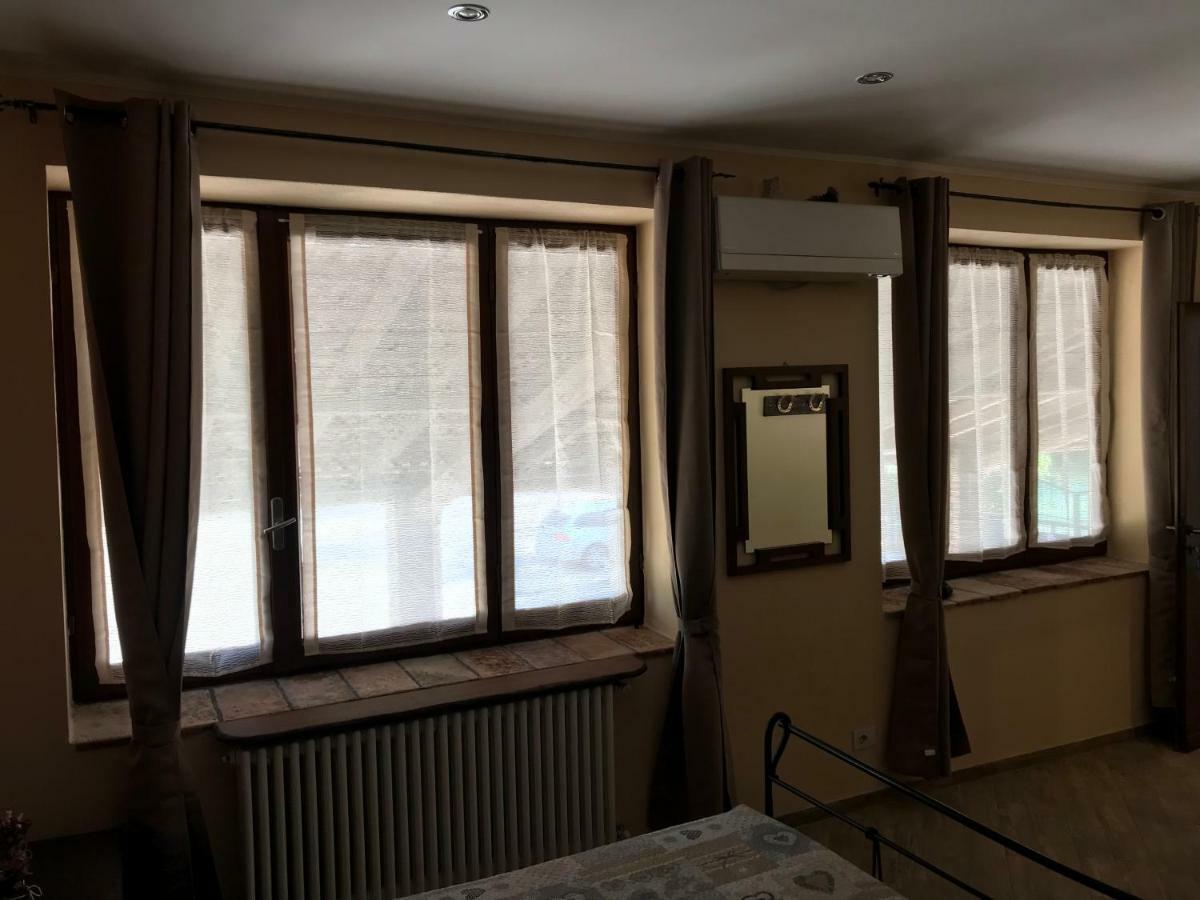 Agriturismo La Fornace Centro Ippico Como Luaran gambar